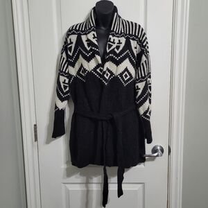#021 Black and White Patterned Cardigan Sz Large Cotton/Nylon/Wool